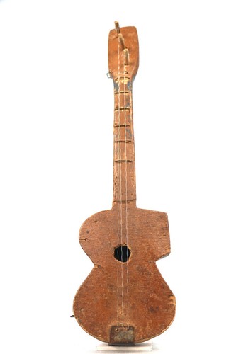 Art africain guitare baoulé - -,