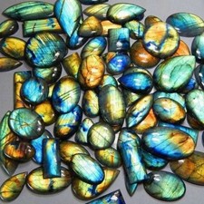 Cabochon Labradorite Brillant