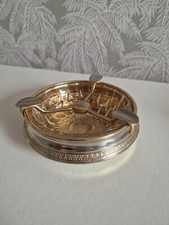 Ancien cendrier style art