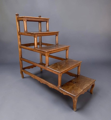 Grand escalier biblioteque - grand,