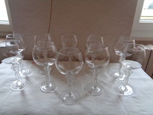Suite verres vin en - suite, À
