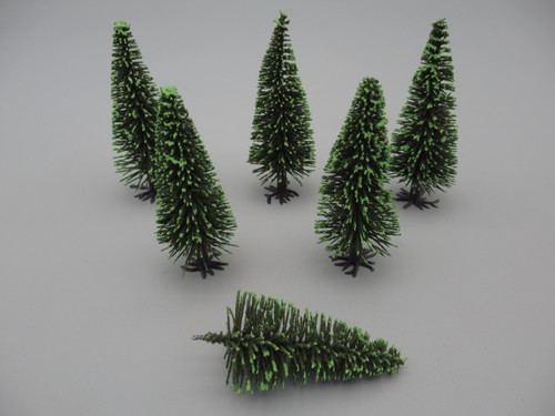 Sapins coniques avec pied - coniques, 8
