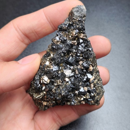 Minéraux bournonite pyrite - minéraux,