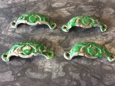 DEUX PAIRES Anciennes Poignées coquille Moustache Fonte  ANCIENNE PEINTURE