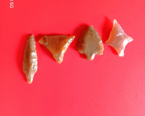 Lot pointes de flèches - 4,