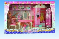 X Belle Poupée Dans La