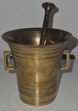 ✨ Mortier et pilon en laiton