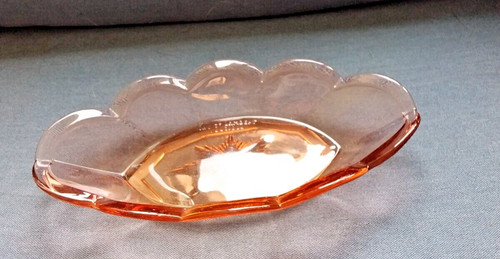 Plat cristal signé val - plat,
