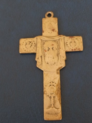 Pendentif croix ancienne - , metal