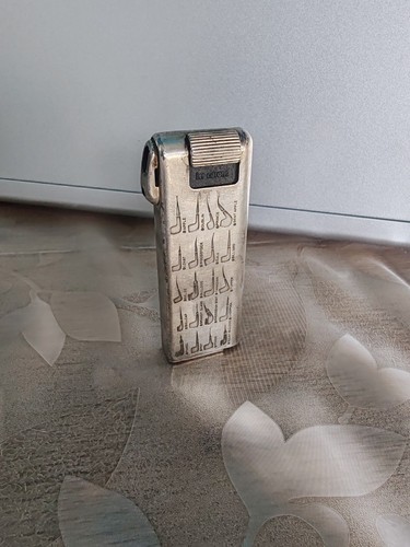 Rare ancien briquet - ancien,