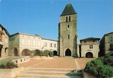 47 BEAUVILLE PLACE A ARCADES