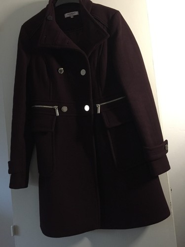 Manteau couleur bordeaux femme