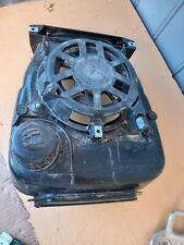 Lanceur Avec Reservoir Pour