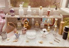 Lot Bouteilles De Parfum Vides