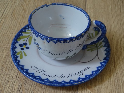 Tasse soucoupe faïence - et, en