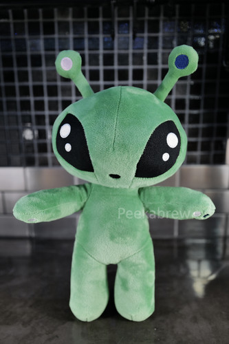 Ikea branded aftonsparv - branded, alien