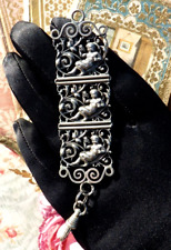 ANCIENNE CHÂTELAINE en ARGENT à décor de BACCHANTES XIXe