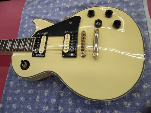 Guitare électrique - (epiphone),