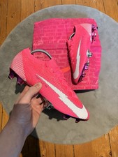 Chaussure De Football Nike