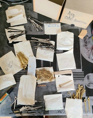 Horlogerie lot divers - de,