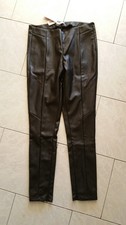 PANTALON NOIR FAUX CUIR -