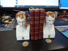 serres livres aux bustes Napoléon 1er d'aprés Canova,biscuit vernissé,marquages