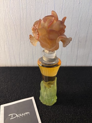 Flacon parfum modèle iris - parfum,