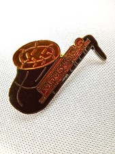 Pin's vintage épinglette