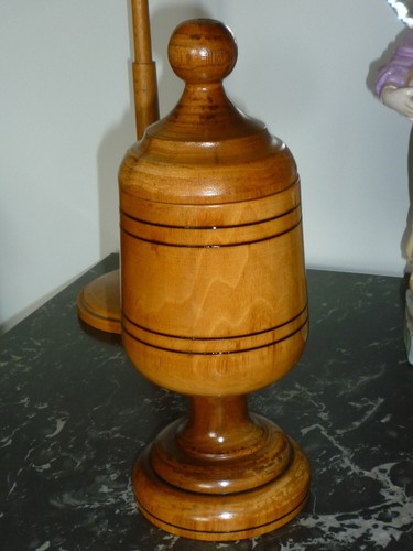 Ancien pot couvert - ancien, en