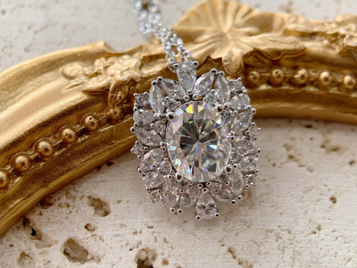 Collier pendentif ovale - collier, en