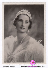 ASTRID DE SUÈDE, REINE DES BELGES,  PORTRAIT CARTE POSTALE circa 1950  -Y511