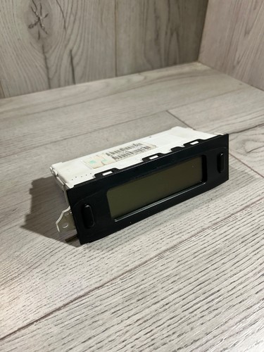Citroen 2006 dashboard - citroen, lcd