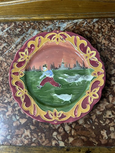 Assiette barbotine majolique - barbotine,,