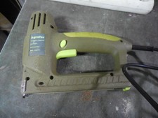 Agrafeuse électrique