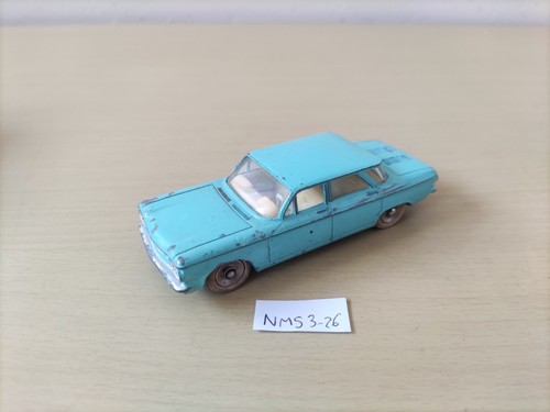 Dinky toys chevrolet corvair - toys,,