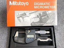 Micromètre numérique