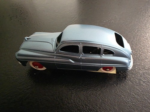 Dinky toys atlas ford - toys,