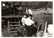 OLD PHOTOGRAPH 1964 MOTO CROSS RACING COLLECTION HELMET CHANGE
