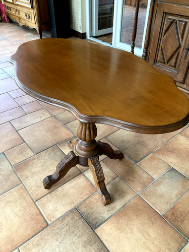 Table violon pied à - pied,