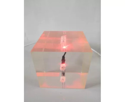 Lampe cube plexi - , plugg