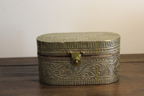 Ancienne boîte coffre coffret