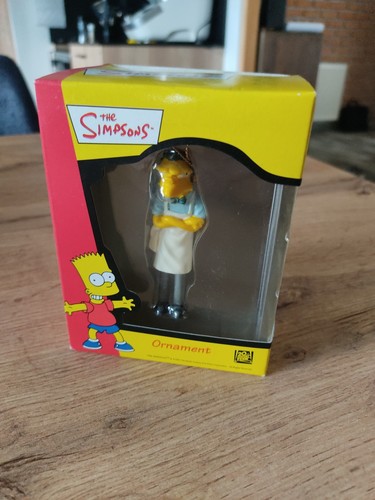 Christmas ornament moe the - /, /