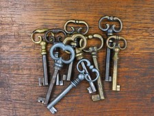 VINTAGE, Lot of 9 old keys, furniture key, chest of drawers, buffet, closet, lock, key