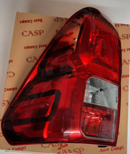 Feu gauche Toyota Hilux N120