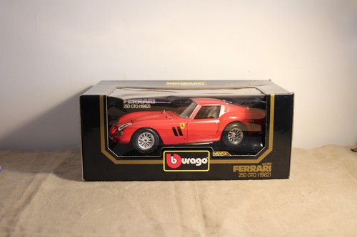 Voiture burago ferrari rouge - voiture,