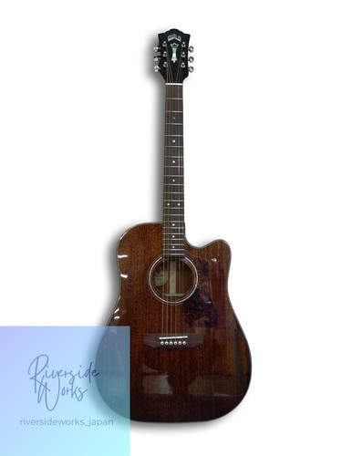 Excellente guitare acoustique