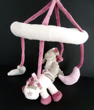 F8. Doudou rond d'activité