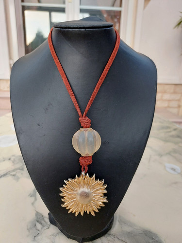 Beau collier pendentif soleil - pendentif,
