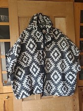 Hooded Cowboy Western Surfing Style Poncho / Jacket M - L Clint Eastwood 