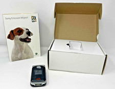 Sony Ericsson Walkman W300i - Black and Silver (Fido) Rare MP3 Flip Phone w/Box